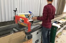 Gia công sản xuất cửa cuốn