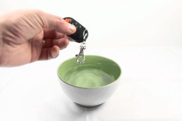 Kinh nghiệm chọn mua remote cửa cuốn chống nước