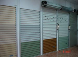 Mua cửa cuốn cũ giá tốt